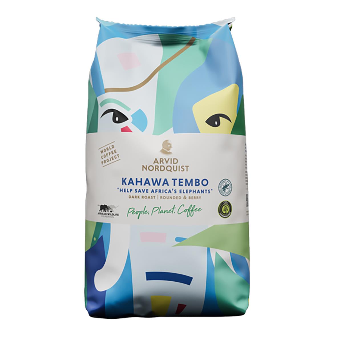 Förpackning av Arvid Nordquist Kahawa Tembo hela kaffebönor 750g med färgglad design och elefantmotiv
