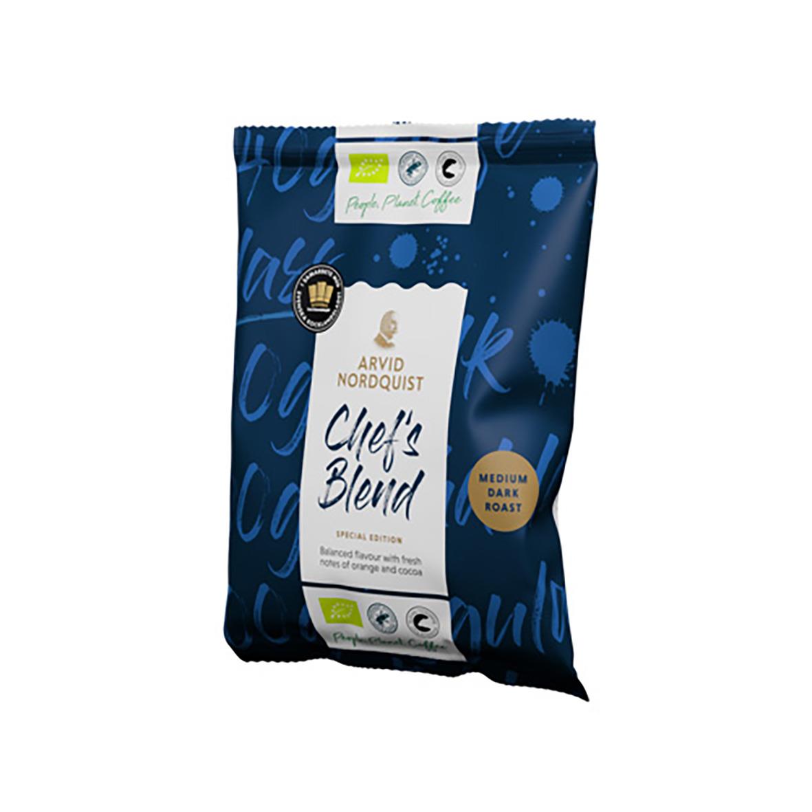 Kaffe Arvid Nordquist Chef's Blend Termosbrygg 125g i påse med blå och vit design och medium mörkrost