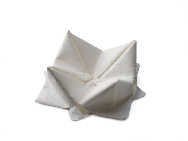 Vit servett Duni 3-lag 40x40cm, oöppnad