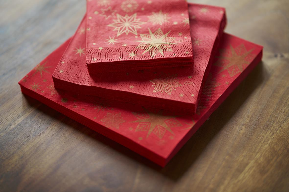 Röda servetter med stjärnmönster i guld, tre lager, 24x24cm