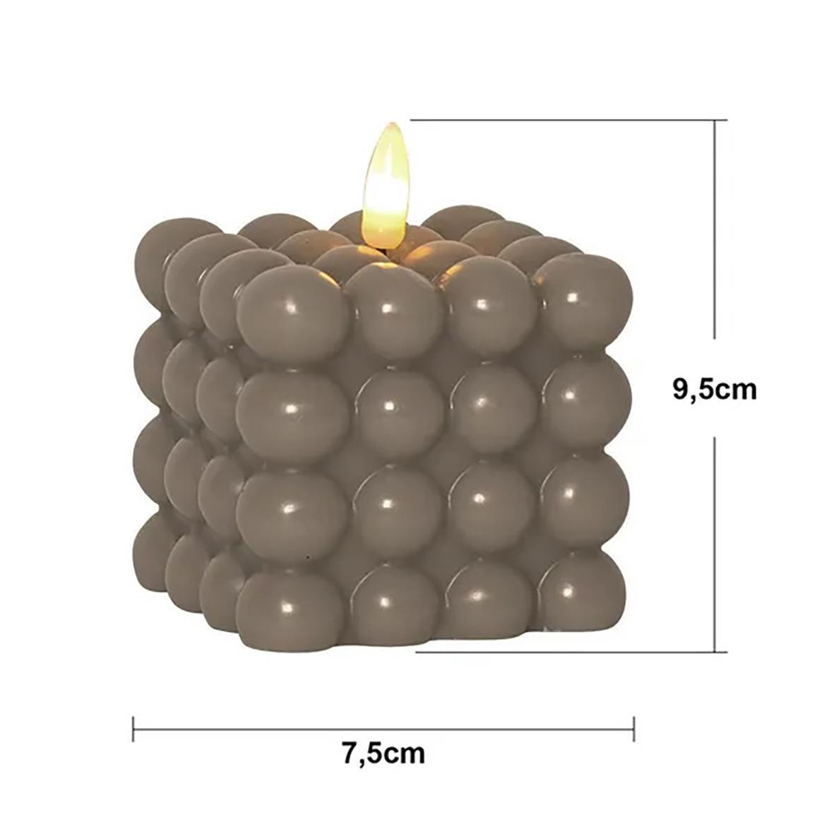 Blockljus i beige med LED-flamma och bubblaform, mått 9,5x7,5 cm