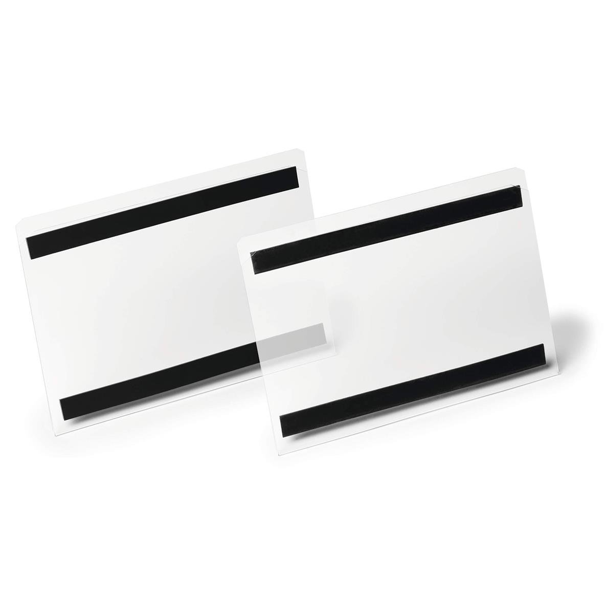 Två transparenta plastfickor med magnetisk hård pärm i A5 storlek