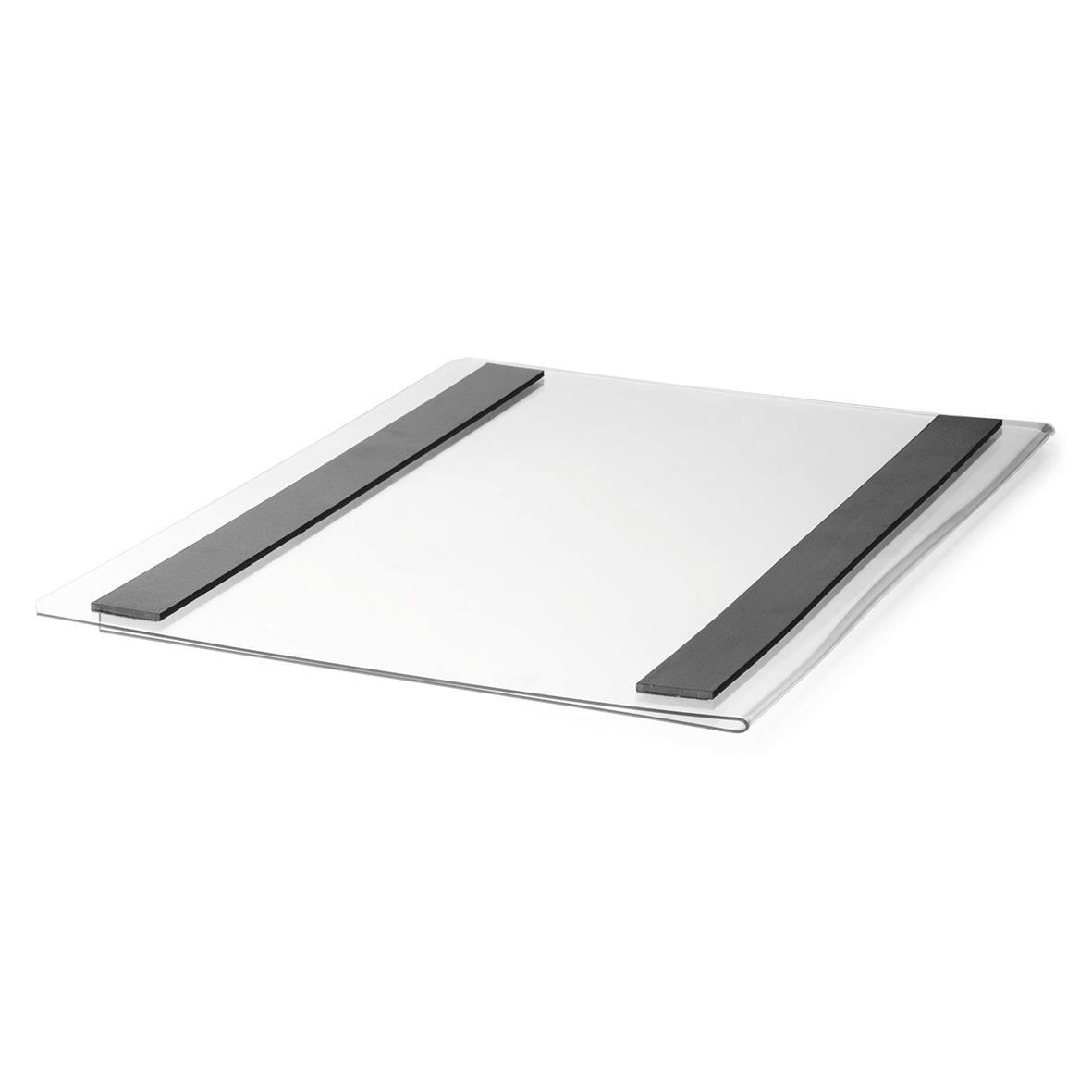 Plastficka med magnetisk hård omslag i transparent A5 storlek