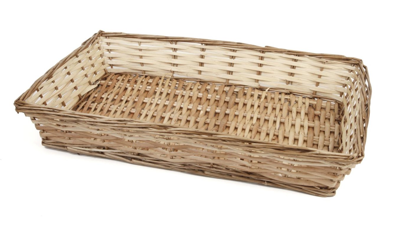 Rektangulär brödkorg i rotting med måtten 50x32cm