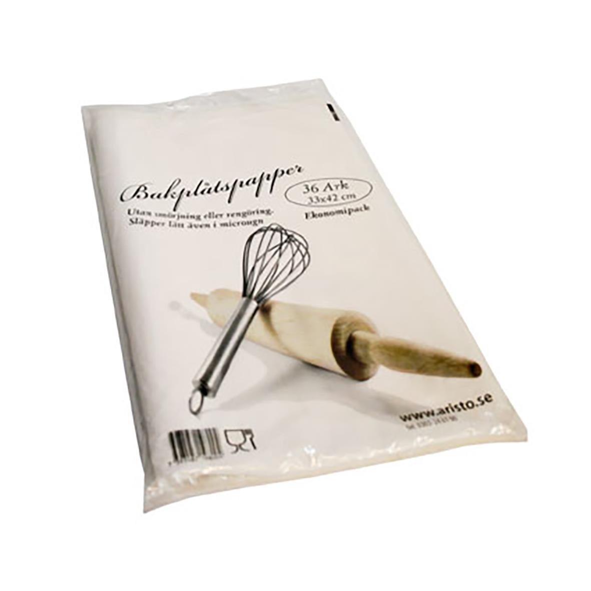 Bakplåtspapper 33x42cm i förpackning med visp och bakverktyg