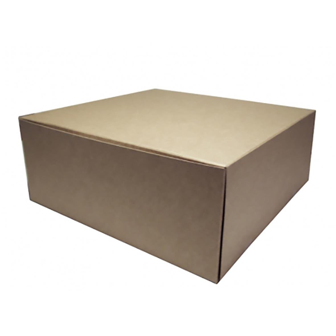 Brun/vit bakelsekartong i storlek 250x250x100 mm