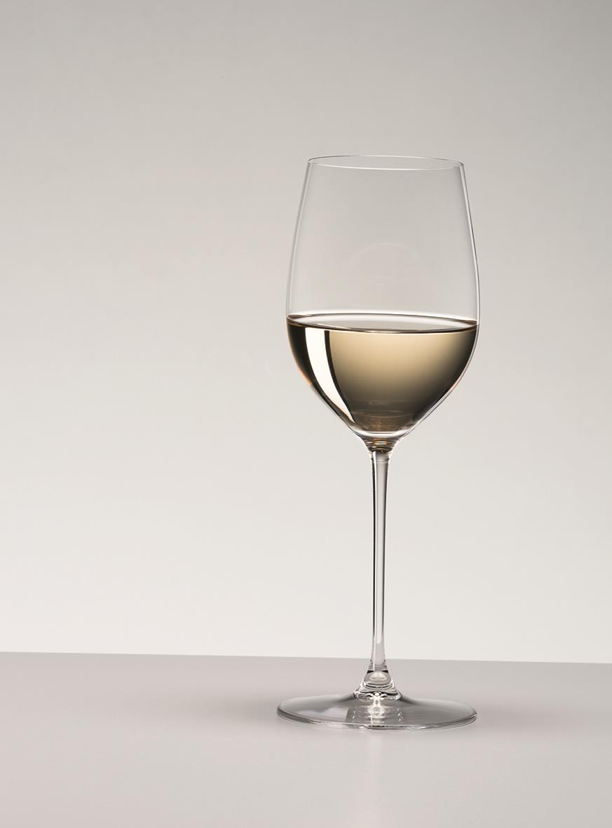 Vinglas Riedel Veritas Viognier/Chardonnay med vitt vin, högt och elegant glas