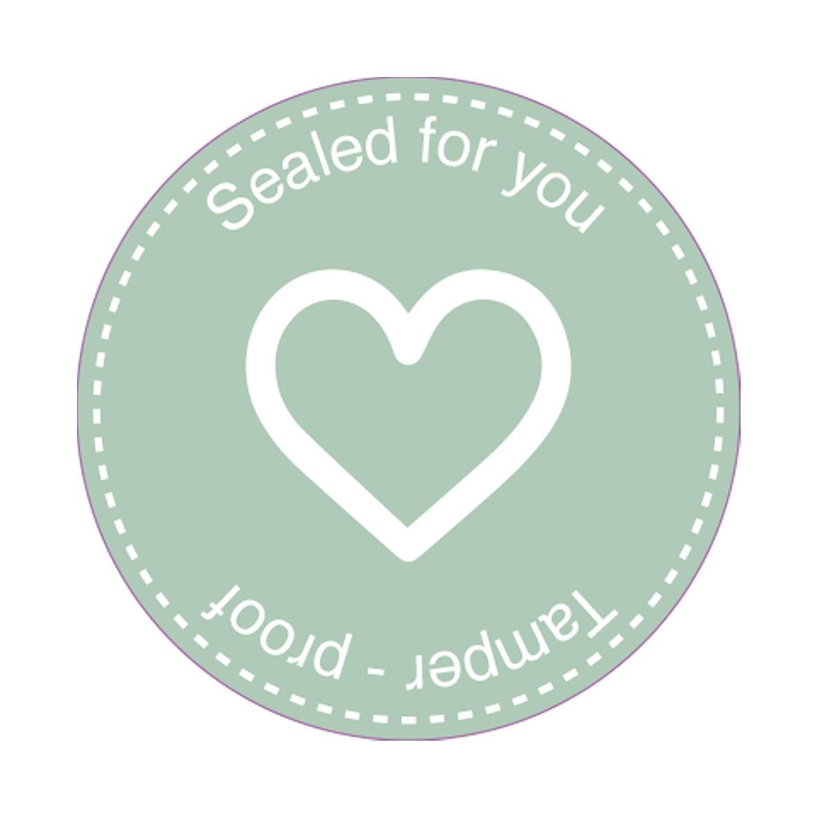 Rund förseglingsetikett med hjärta och text Sealed for you, i ljusgrön färg, diameter 33mm