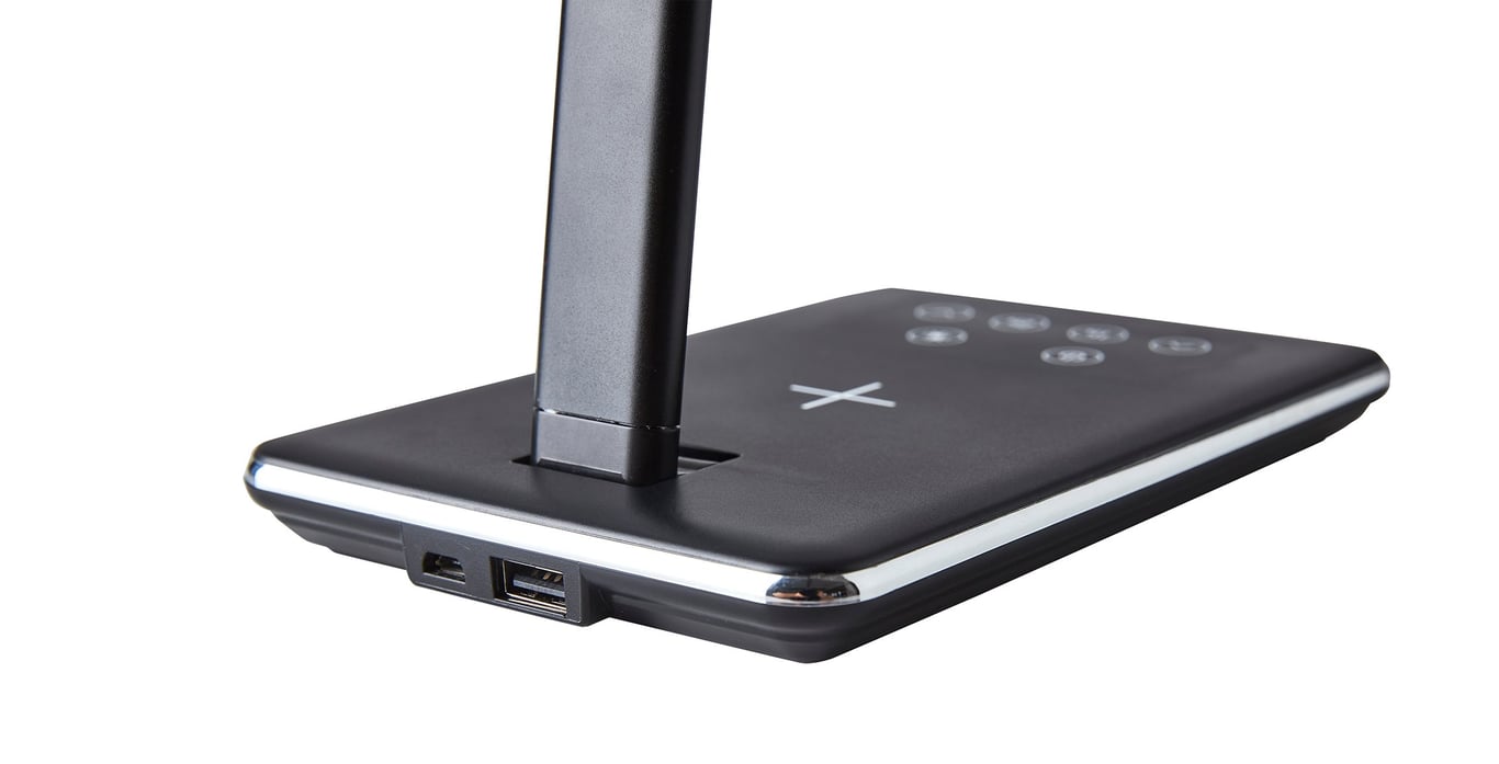 Svart bordslampa LightUp Singapore LED med trådlös laddning och USB-portar