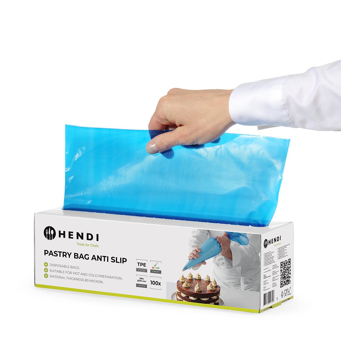 Person som drar ut en blå bakplåtspåse från en förpackning av Hendi pastry bag anti slip