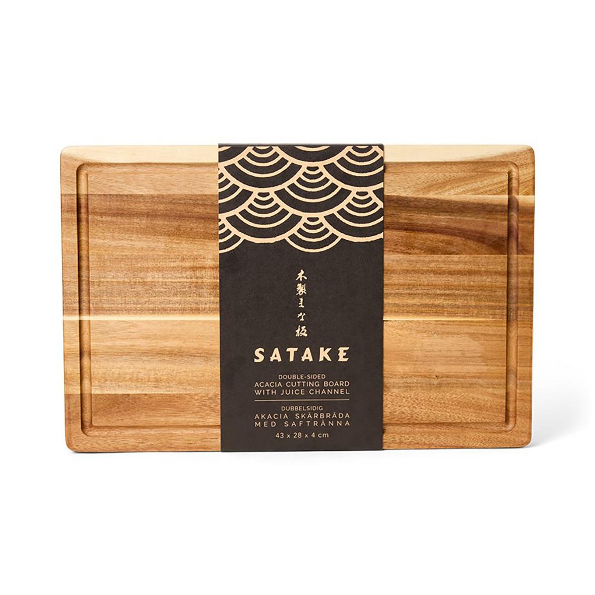 Skärbräda av akacia med Satake design och oljebehandling, storlek 43.2x27.9x3.8cm
