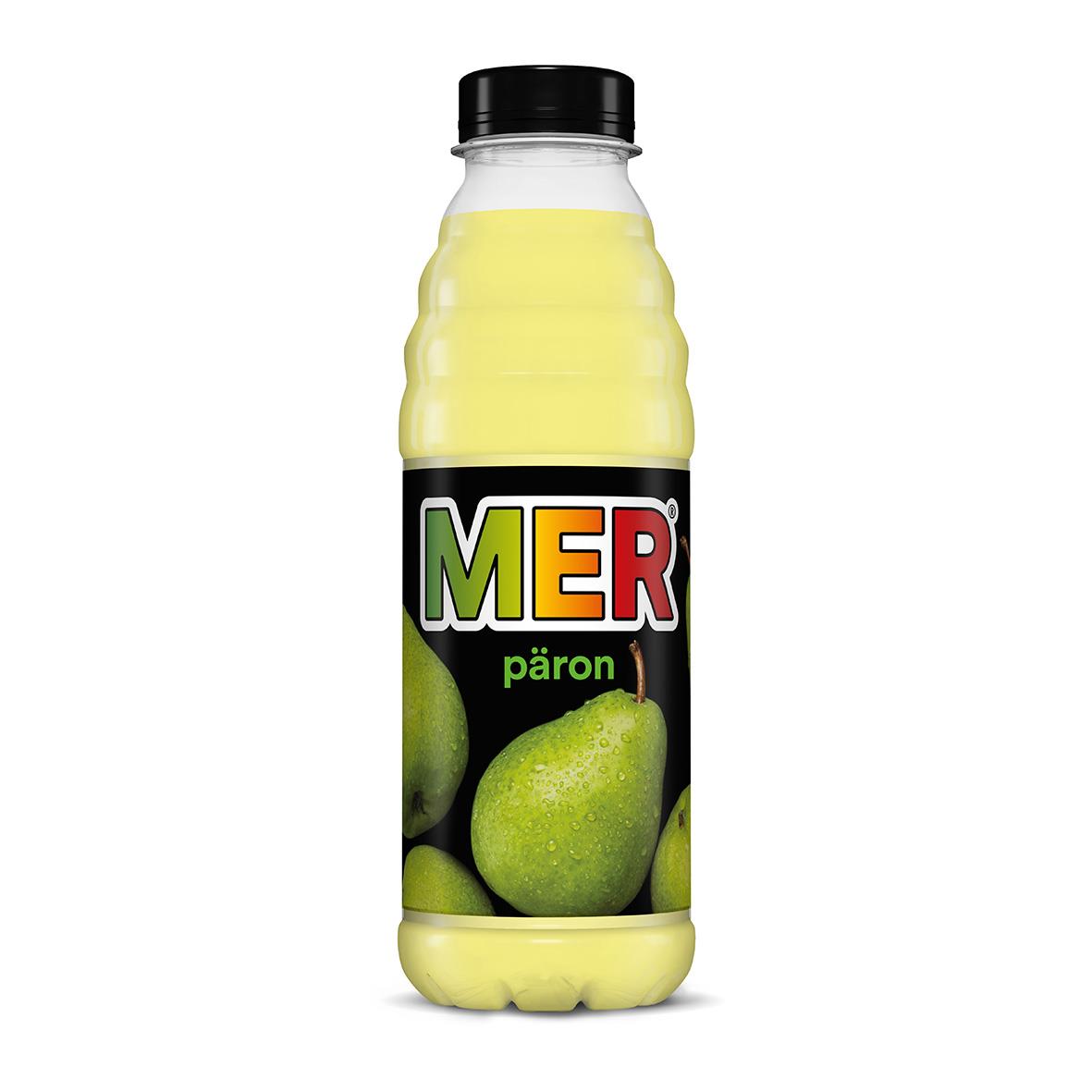 Fruktdryck med päronsmak i PET-flaska med svart lock och etikett
