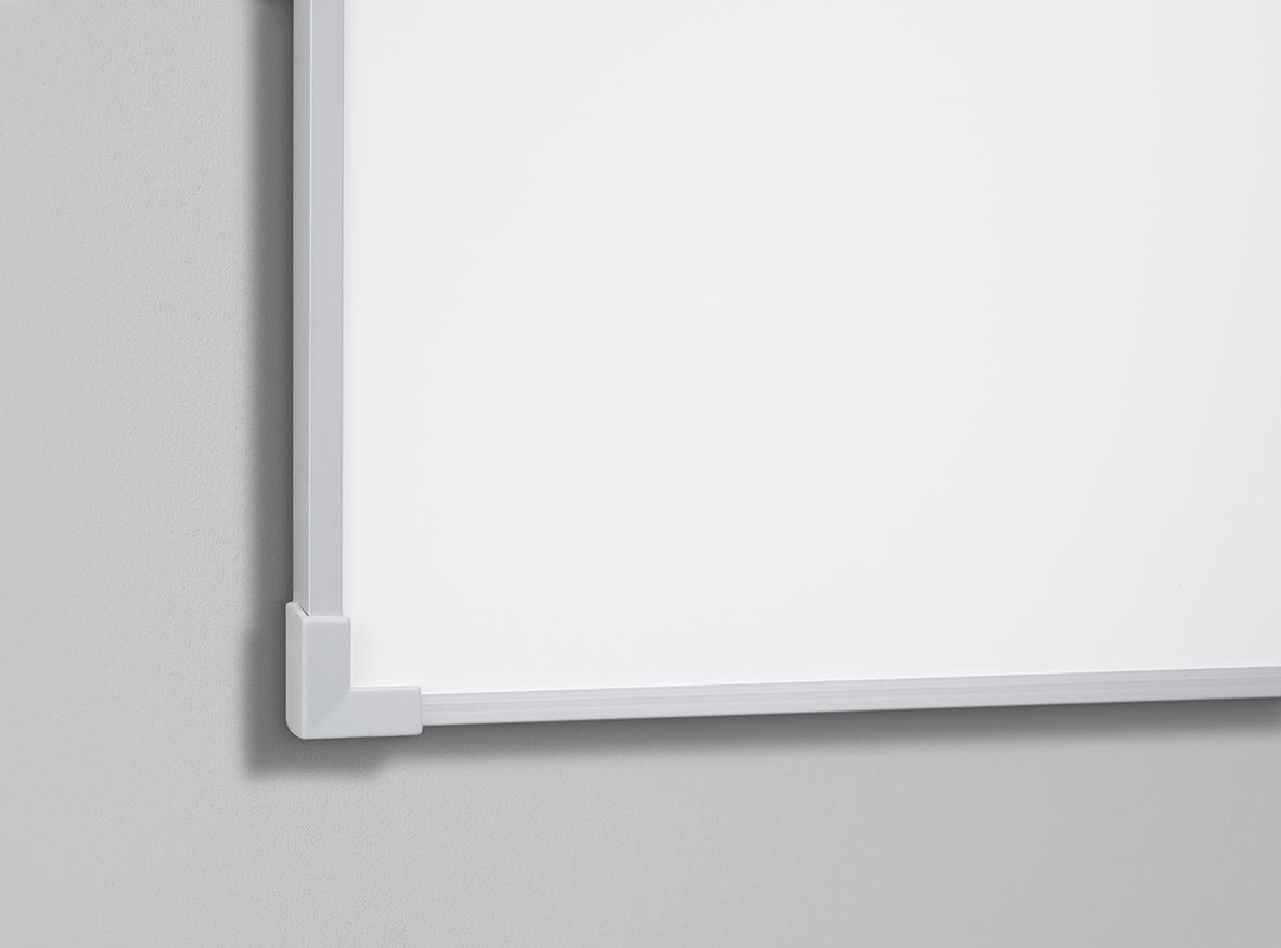 Vitwhiteboardtavla med svart ram och aluminiumkant, storlek 4000x1200mm
