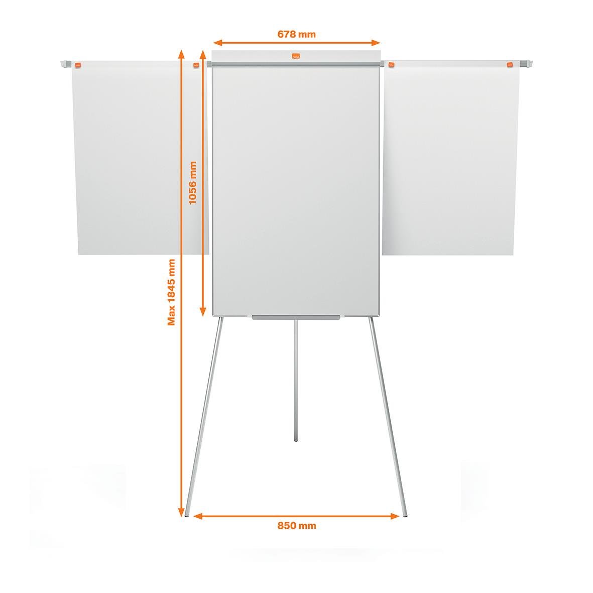 Blädderblocksställ Nobo Classic Tripod magnetisk med arm, mått 1058 mm höjd, 850 mm bredd, och 678 mm toppbredd