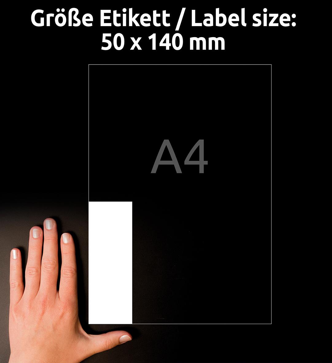 Magnetskyltar Avery Zweckform J8875 50x140mm visar en A4-etikett på svart bakgrund med hand som håller en vit etikett