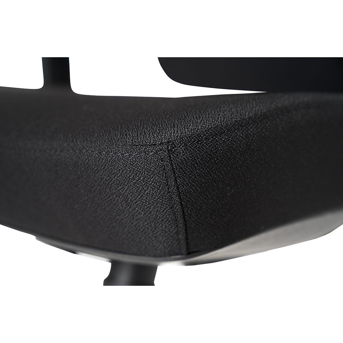 Närbild av svart kontorsstol Sun-Flex Officechair MB med textur på sitsen