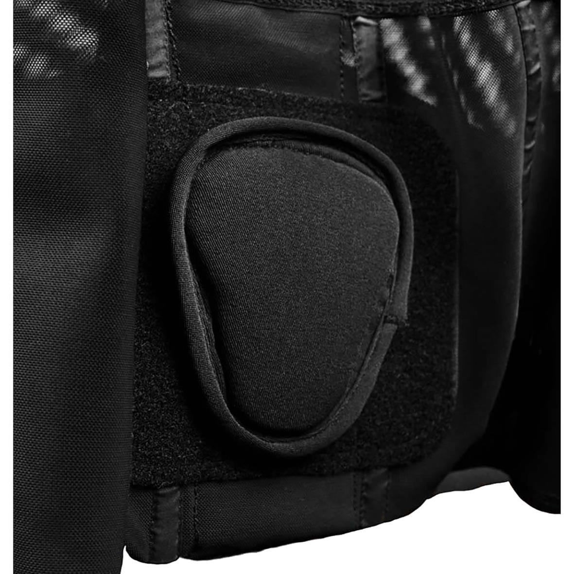 Ländryggsbälte i svart med vadderad del för stöd