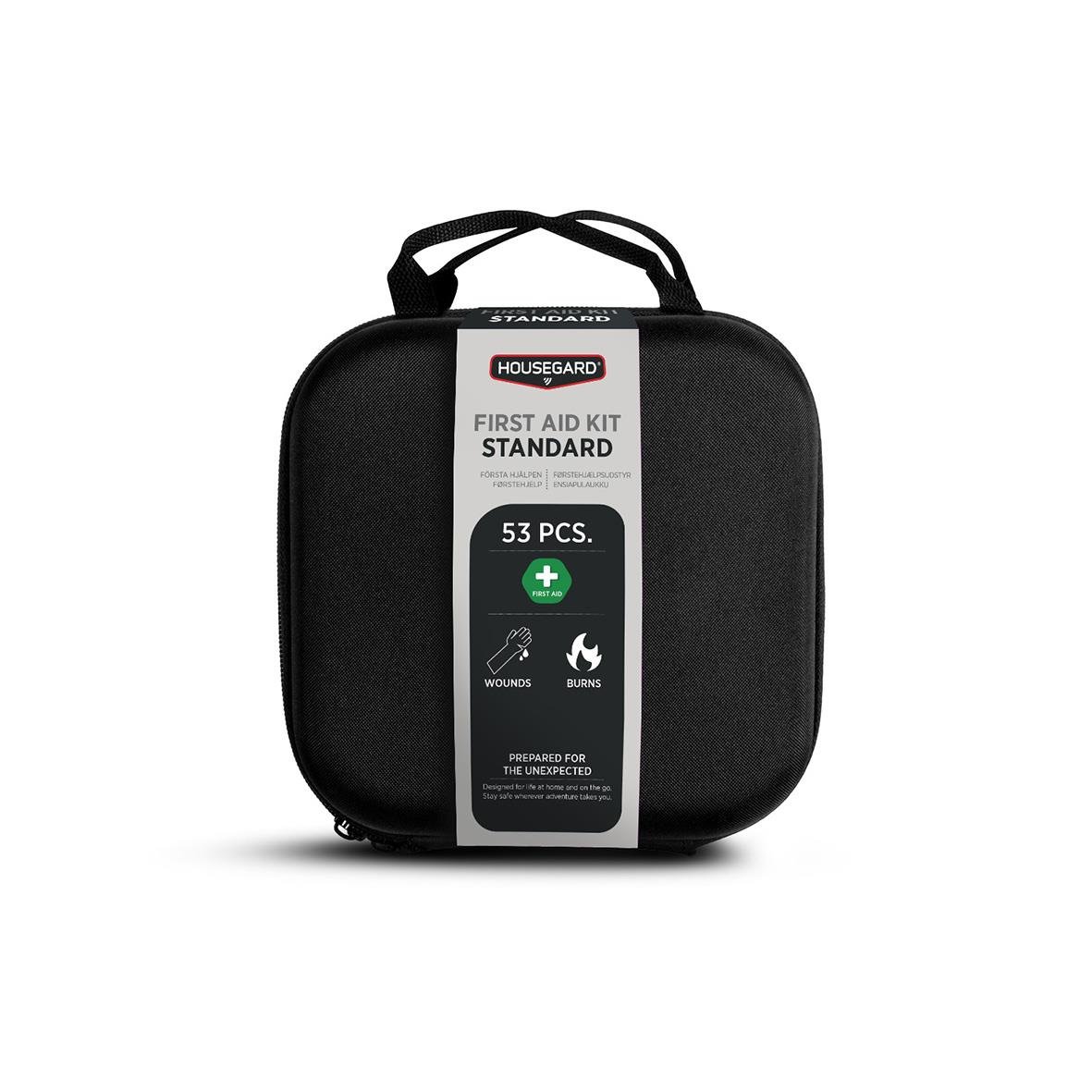 Första hjälpen-kit i svart väska med etikett som visar 53 delar, för sår, brännskador och andra nödsituationer