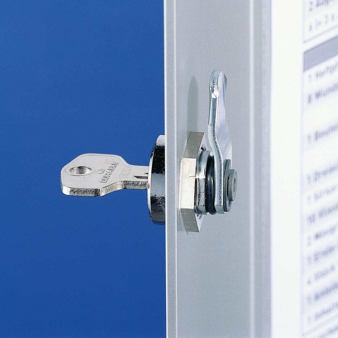 Silver skåp för första hjälpen med lås och nyckel, mått 302x280x118mm