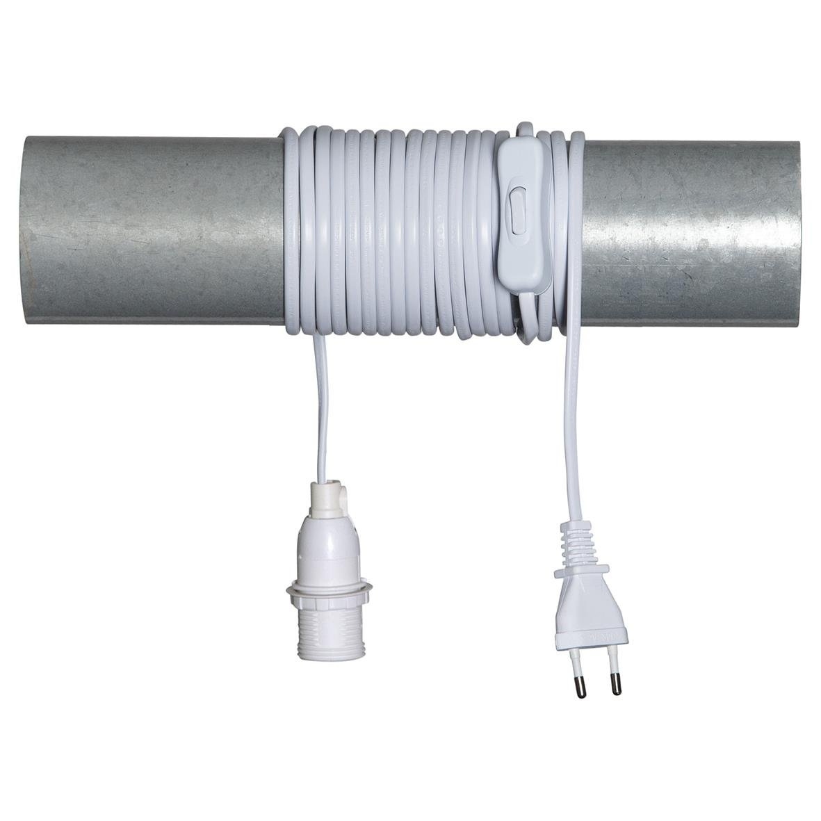 Sladdställ med strömbrytare E14 vit 5m, kopplat till ett rör