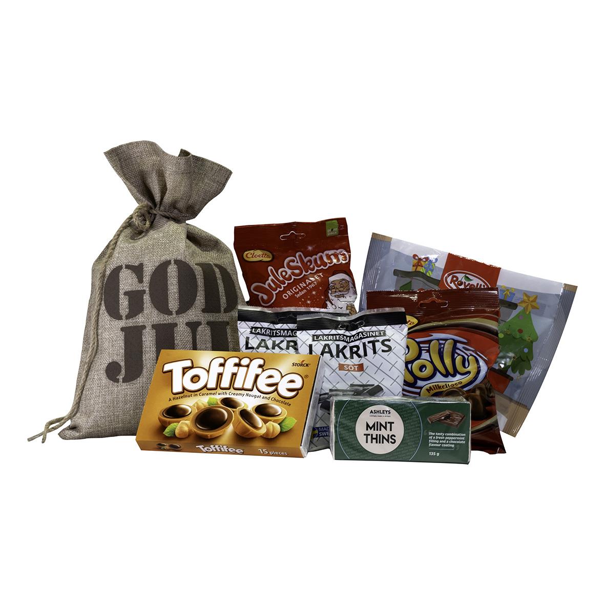 Jutesäck med godis och snacks inklusive lakrits, mint, Polly och Toffifee