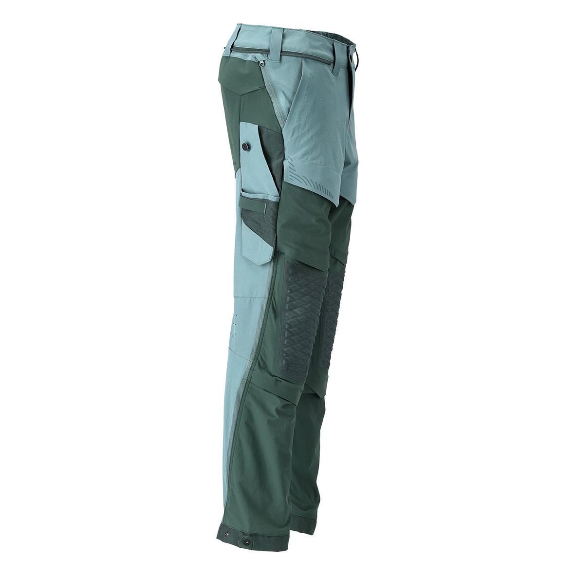 Ljus skogsgrön och skogsgrön anpassade byxor med flera fickor och förstärkningar