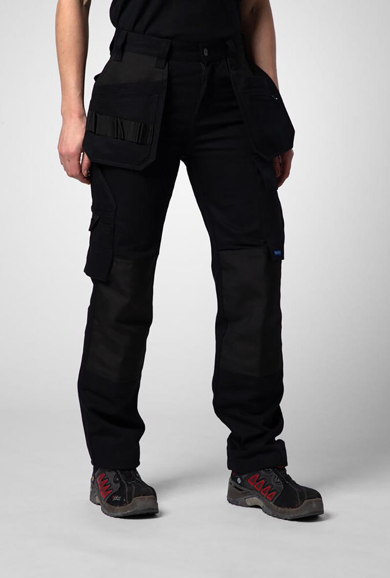 Svarta hantverksbyxor för dam med flera fickor och justerbar passform