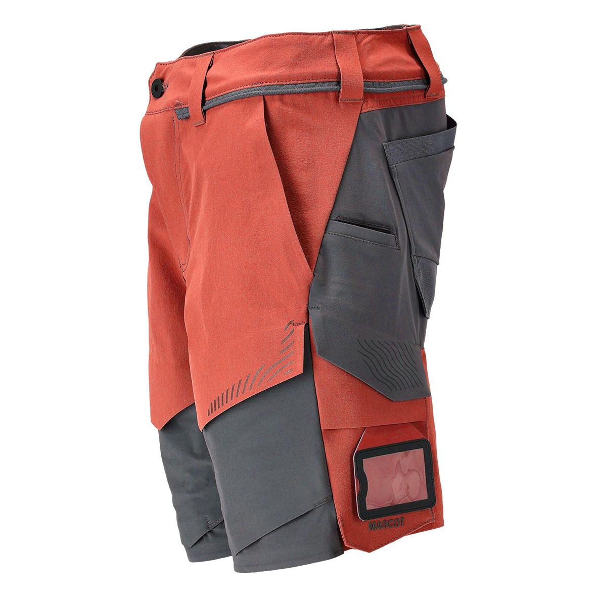 Stretchiga höstfärgade shorts i rött och stengrå med flera fickor och dragkedjor, storlek 24C60