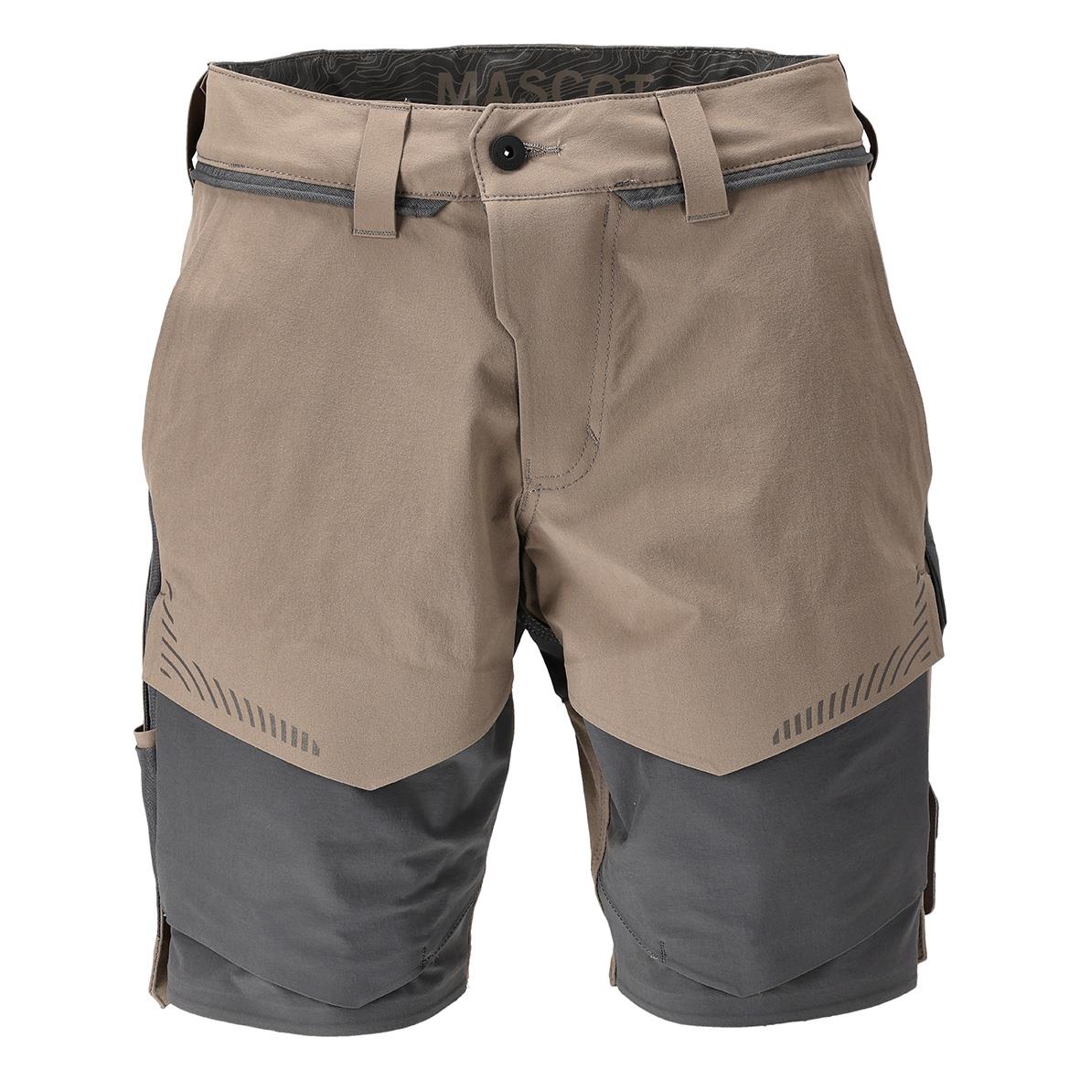 Stretch sandfärgade shorts i stl 24C45 med gråa detaljer och dragkedja