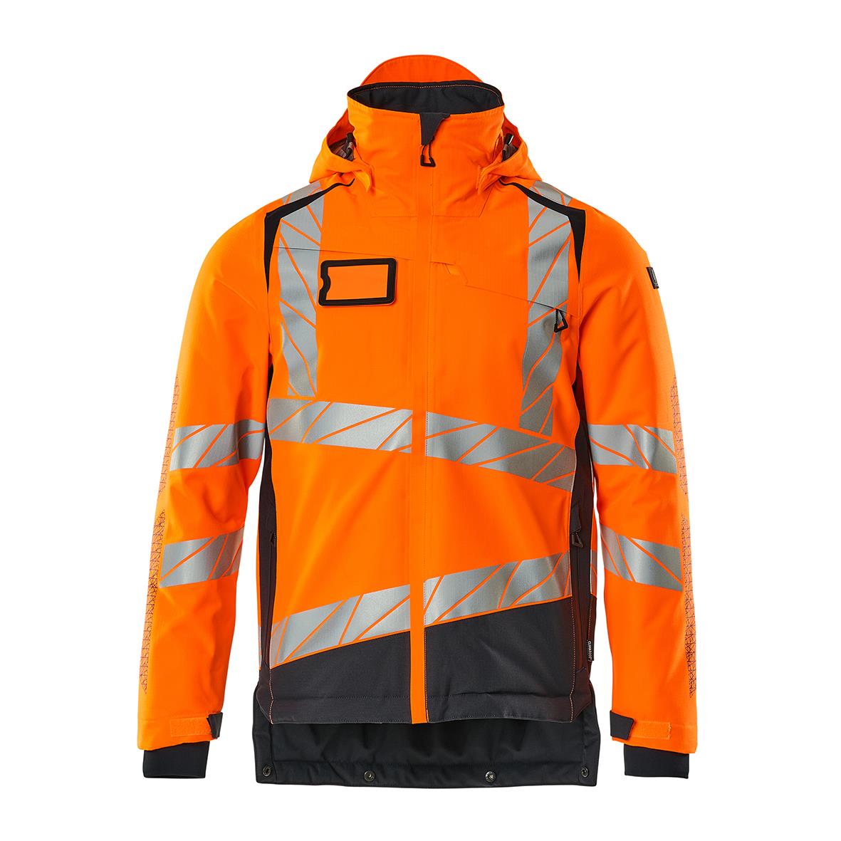 Vinterjacka i varselorange och mörk marin färg med reflexdetaljer, huva och flera fickor