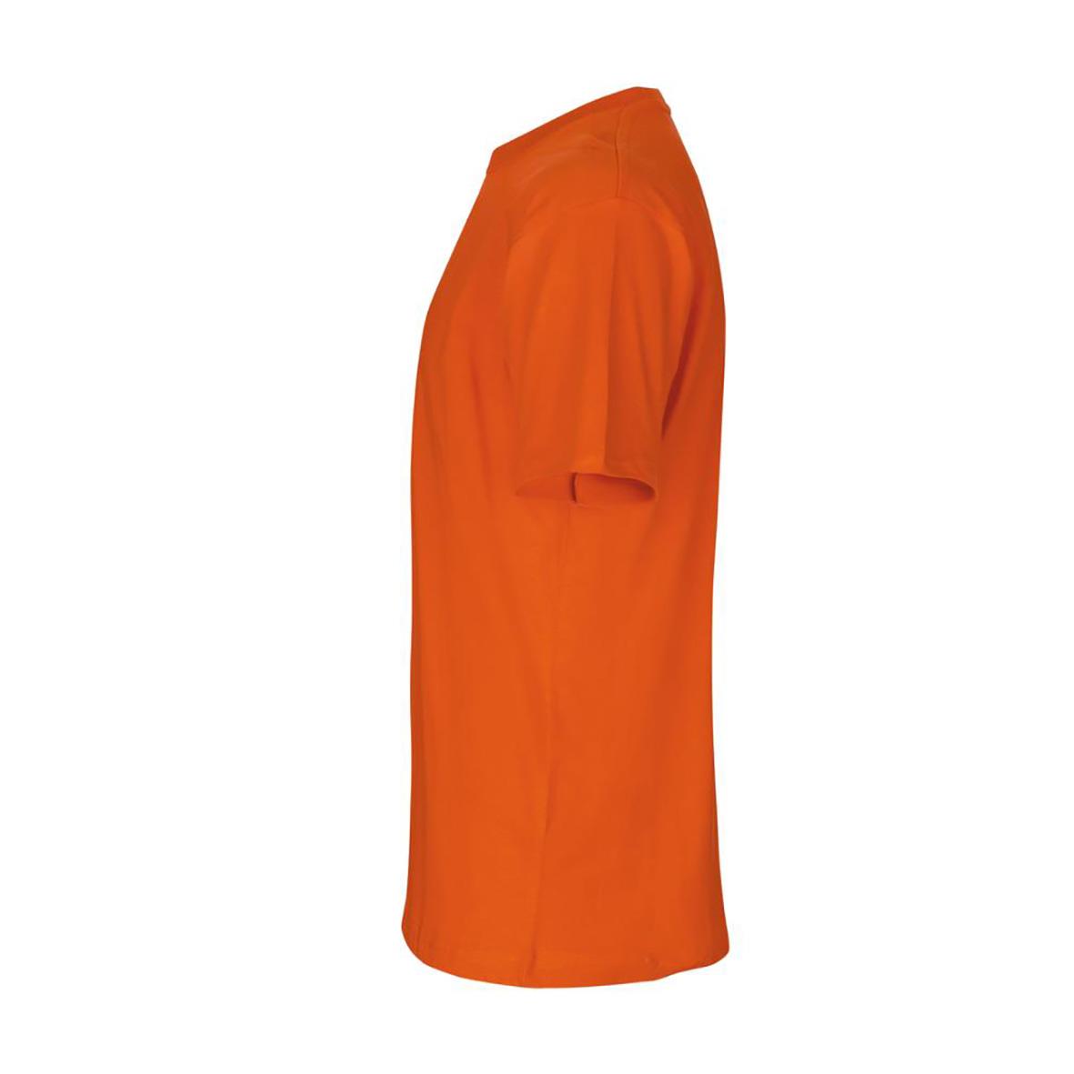 Orange T-shirt i storlek Small sett från sidan