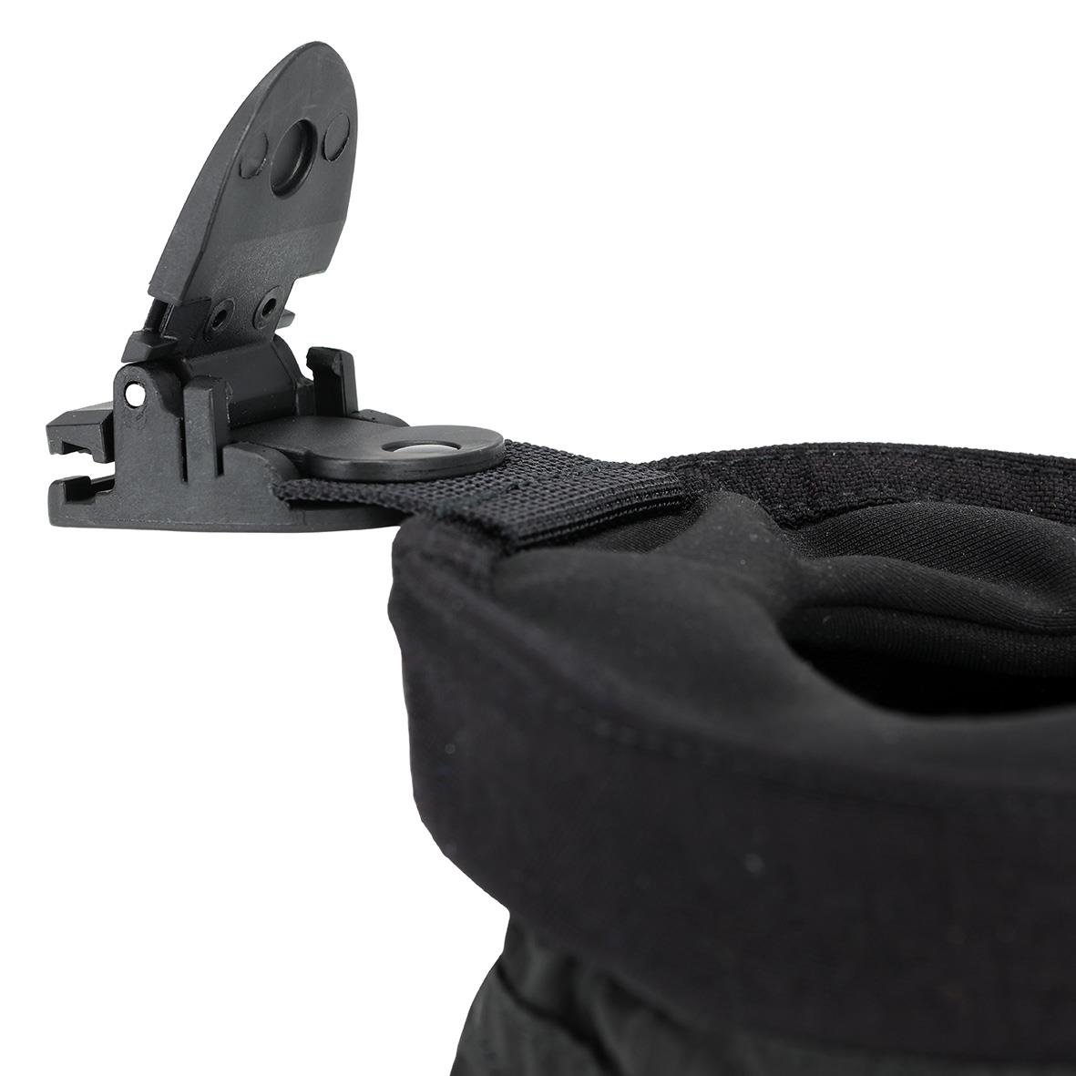 Svart hängficka med clip och fäste för att hänga på bälte eller väska