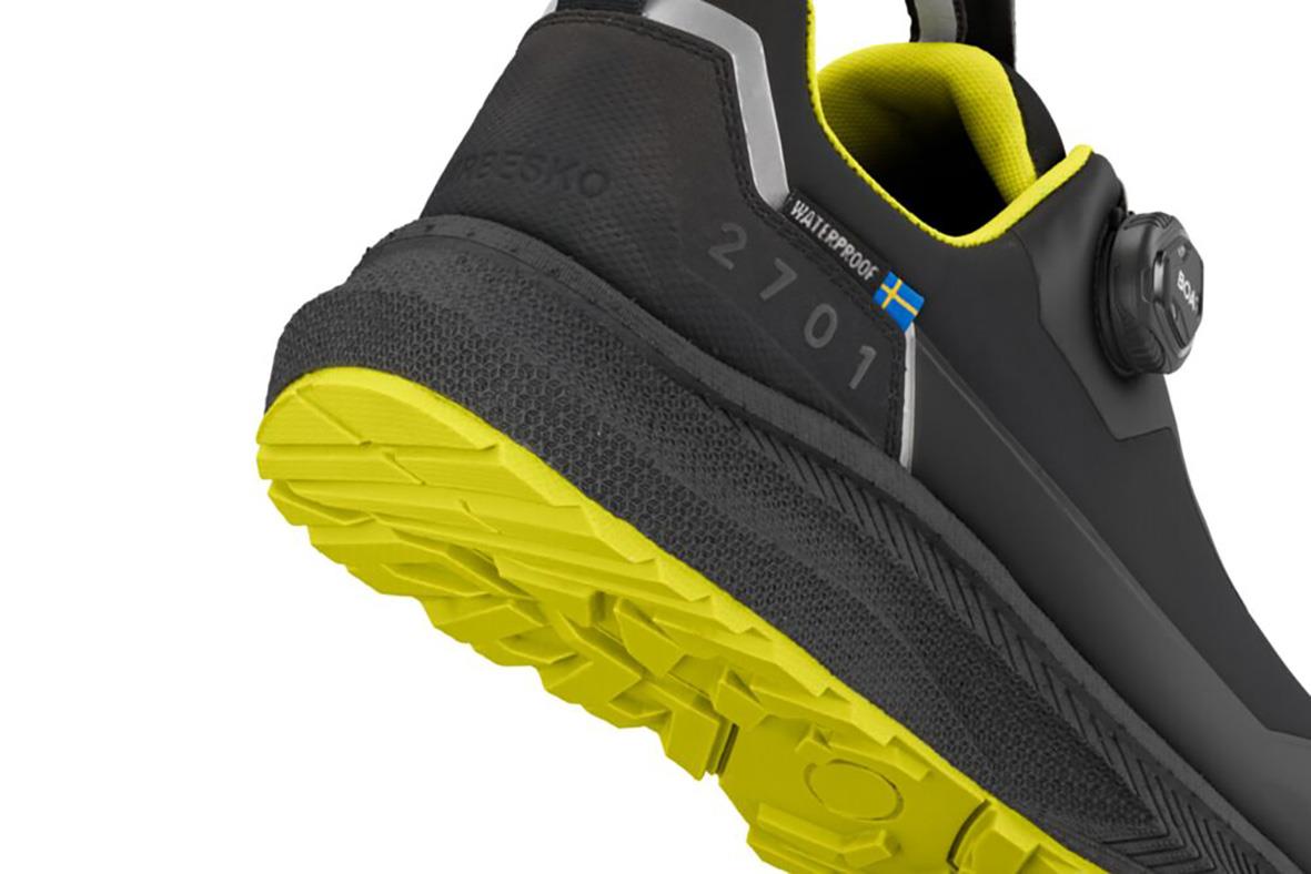 Skyddssko Arbesko 2701 Tech 35 med svart och gul design
