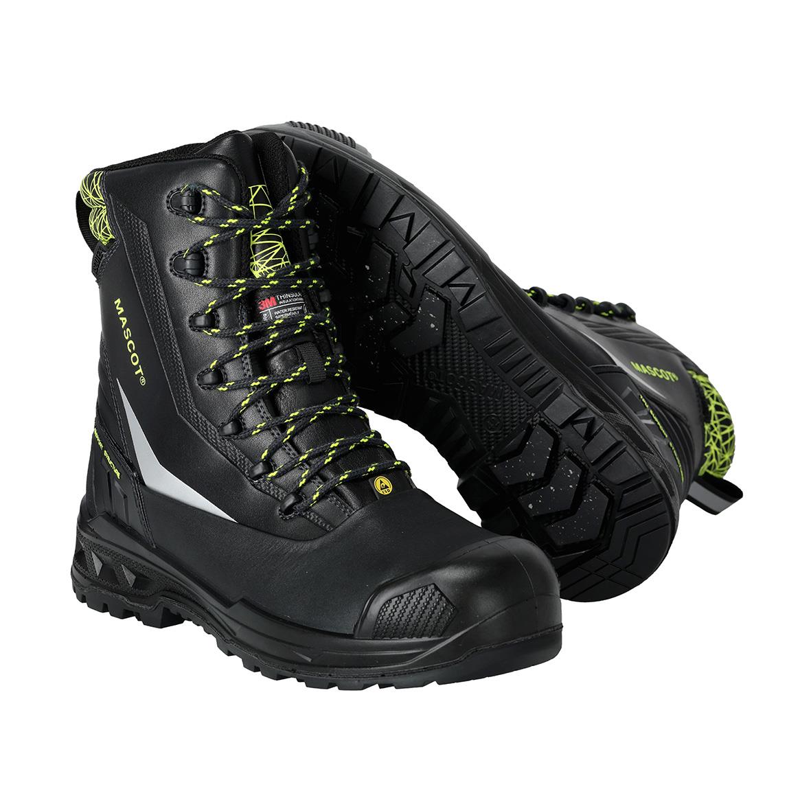 Svarta skyddskängor Mascot F1300 S7S med snörning och gröna detaljer, storlek 42