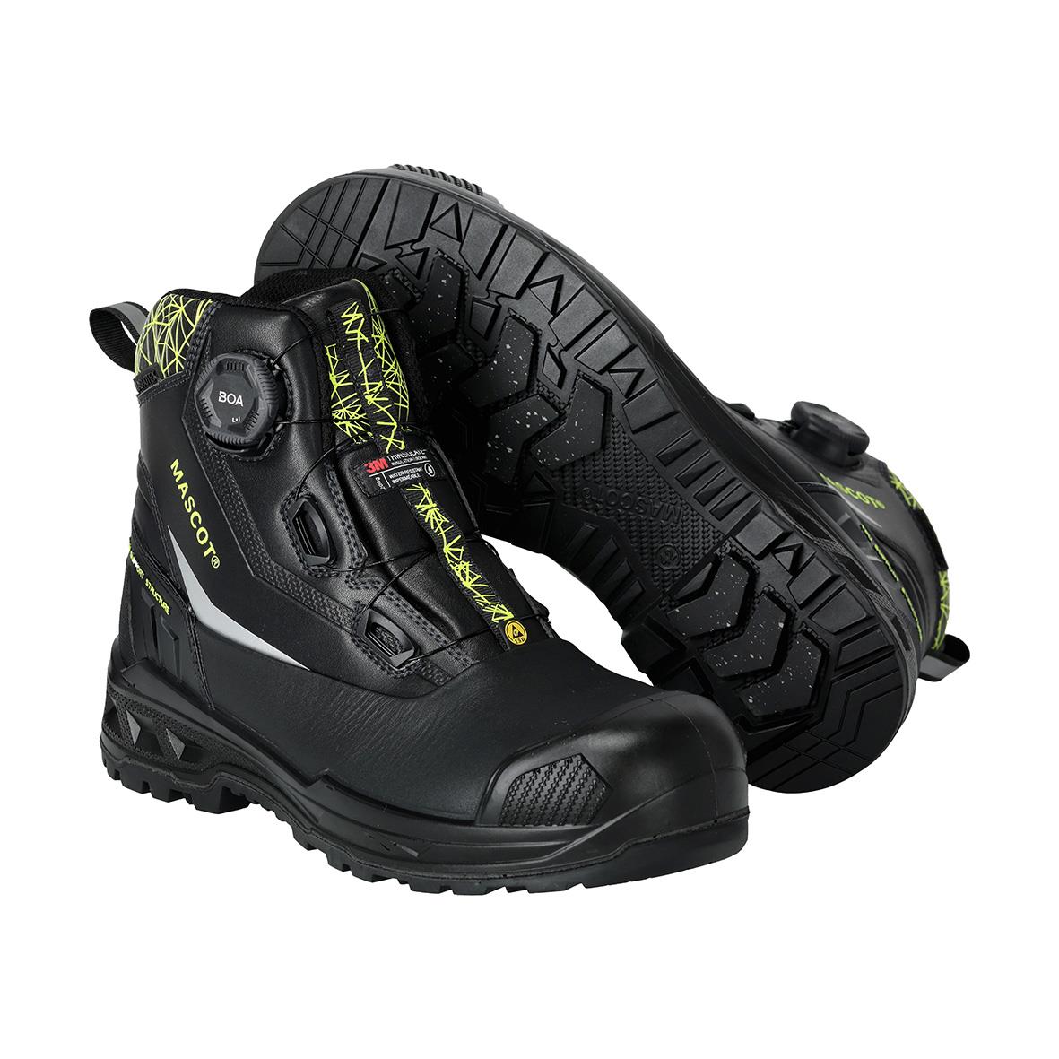 Svarta skyddskängor Mascot F1302 S7S BOA med gröna detaljer och kraftig sula