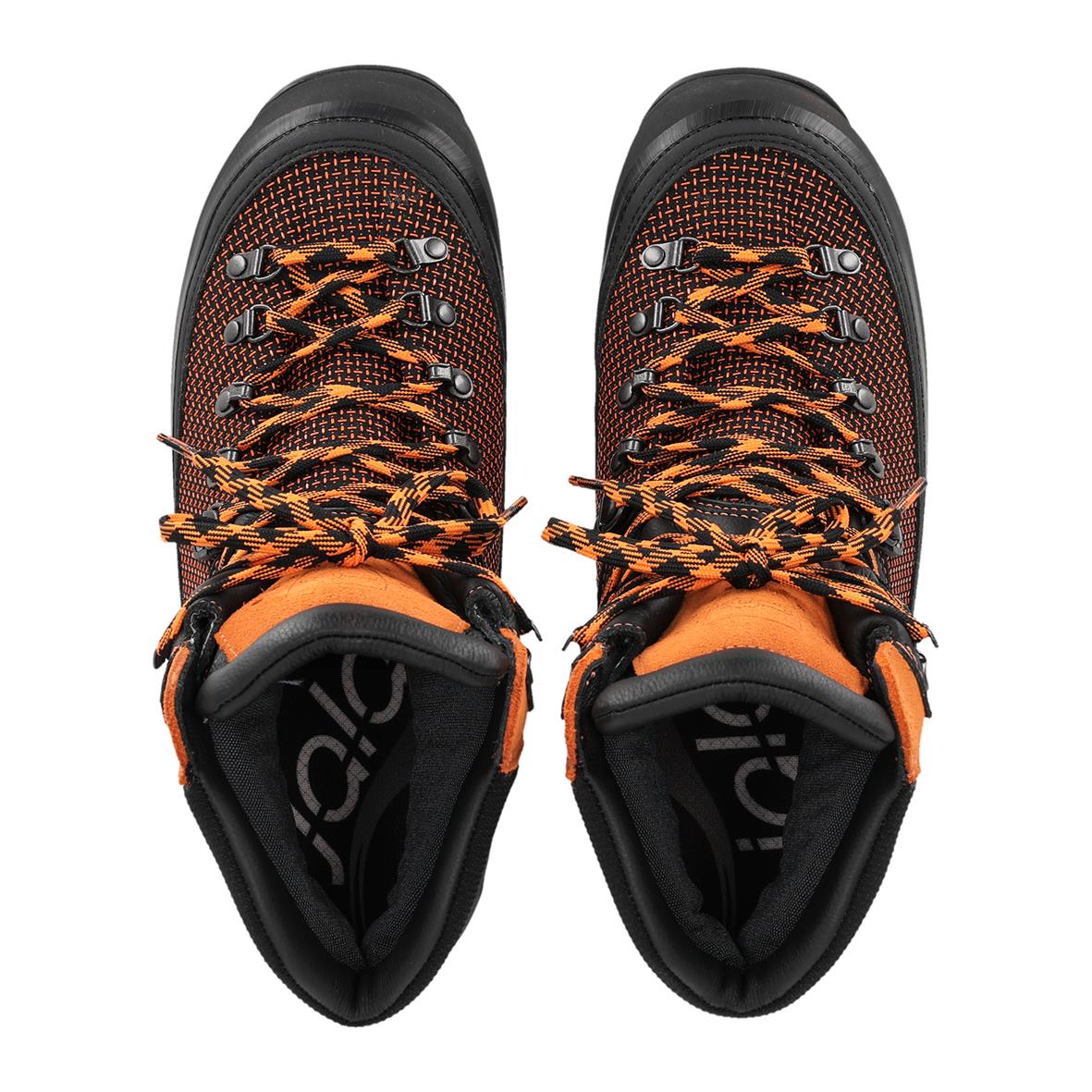 Svarta och orange sågskyddskängor Jalas 1988 GTX med gulsvarta snören