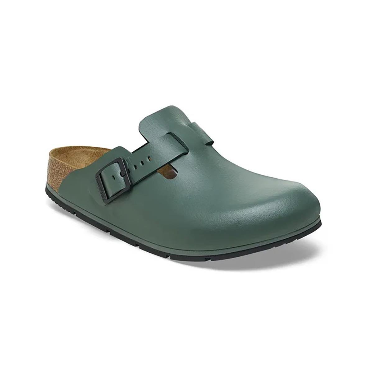 Grön Birkenstock Boston sandal med justerbar rem och korksula