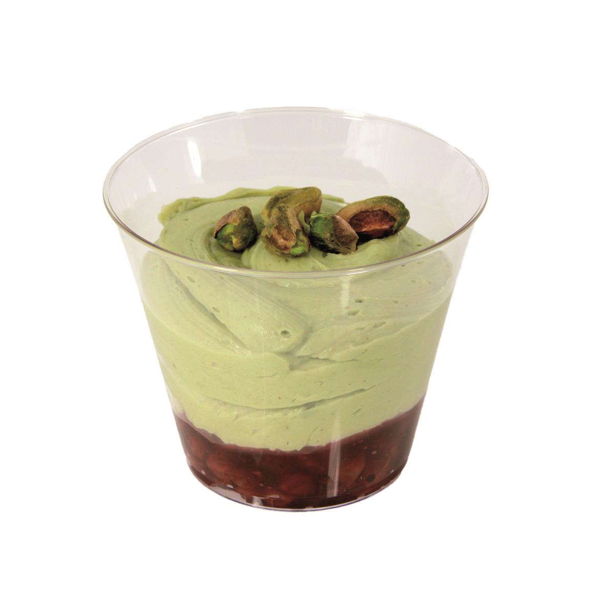 Klar dessertbägare med grönt mousse och nötter, volym 230ml, diameter 95mm, höjd 70mm