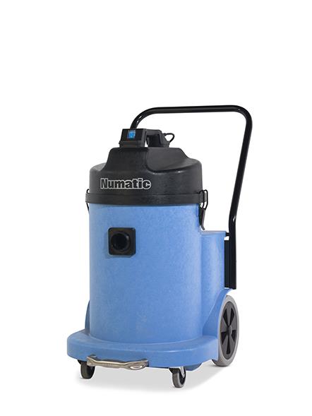 Våt/torrsug Numatic WV900 1060W med 32/40L kapacitet och tillbehör
