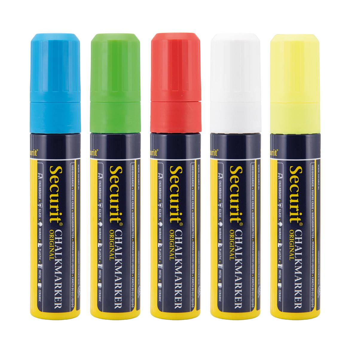 Fem griffelpennor i olika färger med rektangulär spets 7-15mm