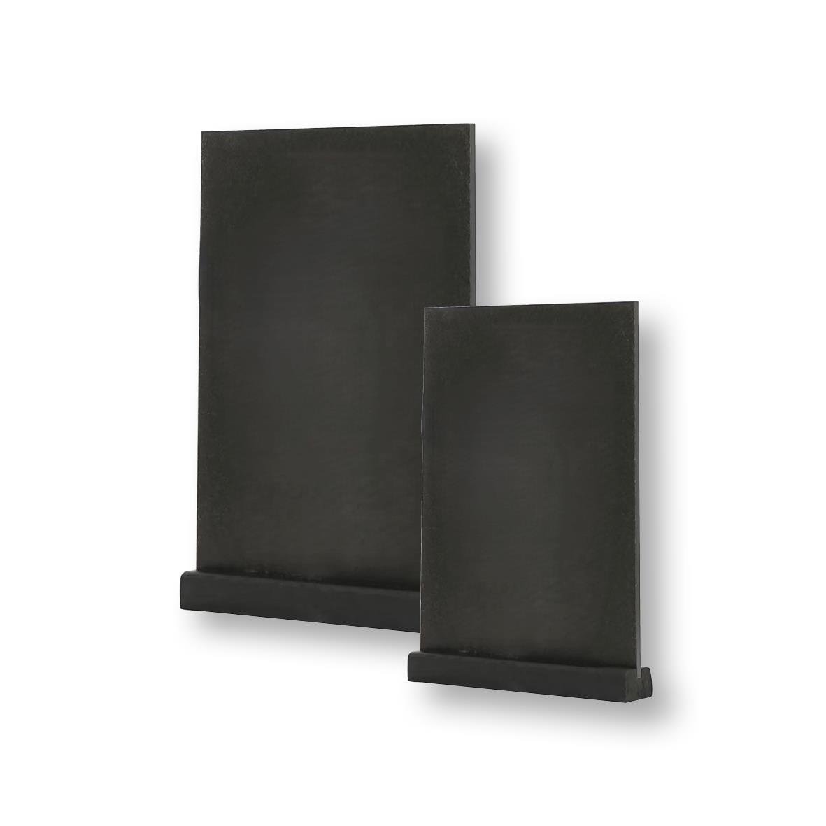 Svart griffelskylt i trä med fot, två olika storlekar