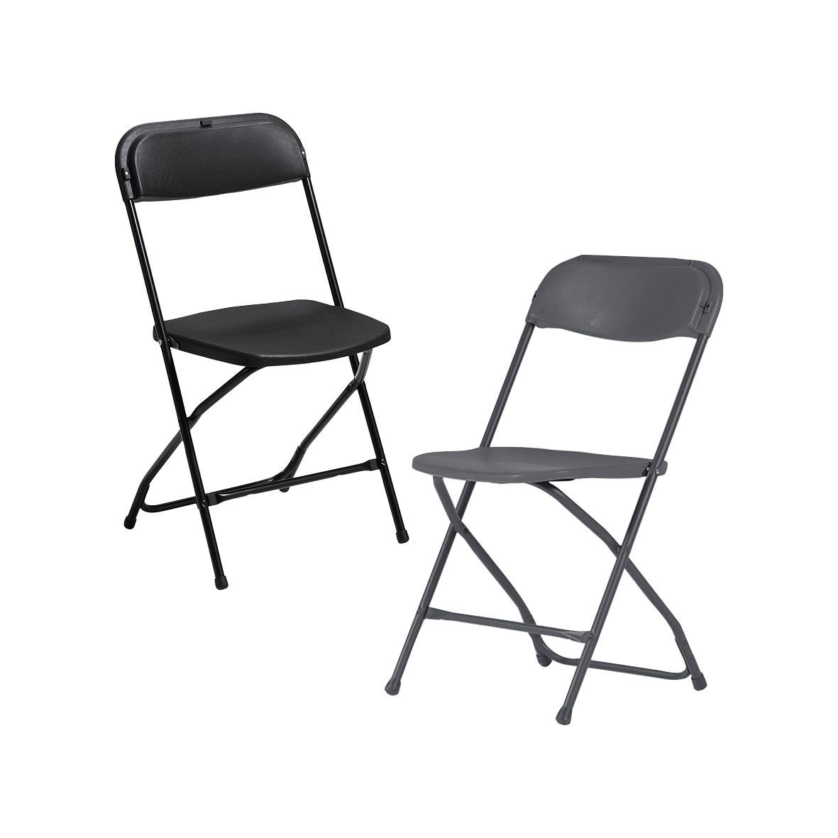 Tre hopfällbara stolar i svart vitt och grått