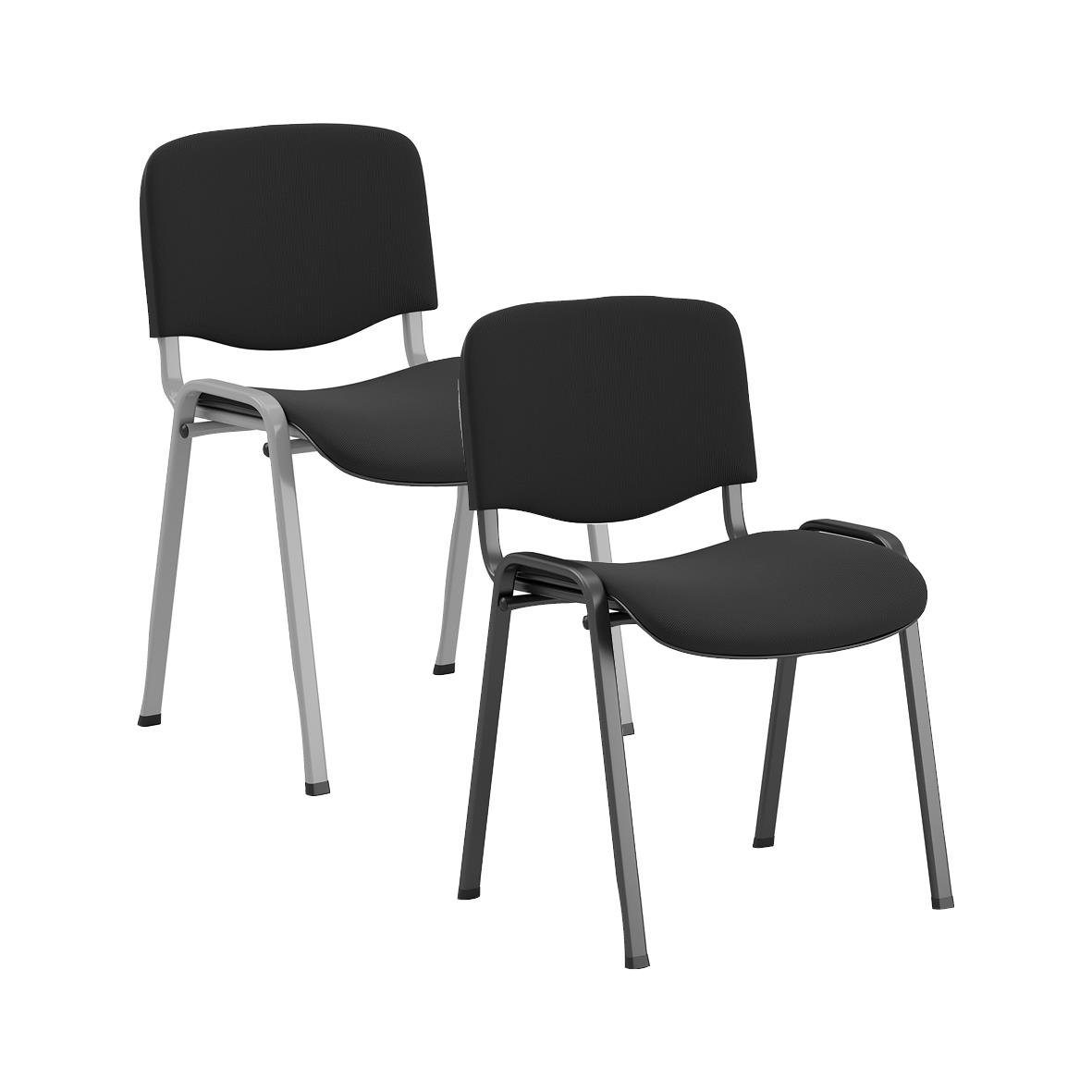Två svarta konferensstolar med metallben, stapelbara och bekväma