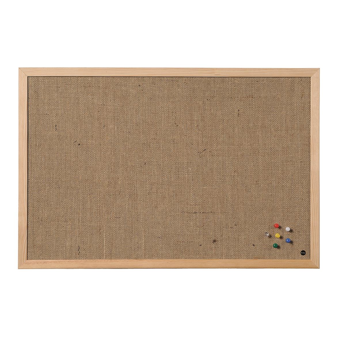 Tavla av vävt material med träram för anslag och med några färgglada och svarta pushpins