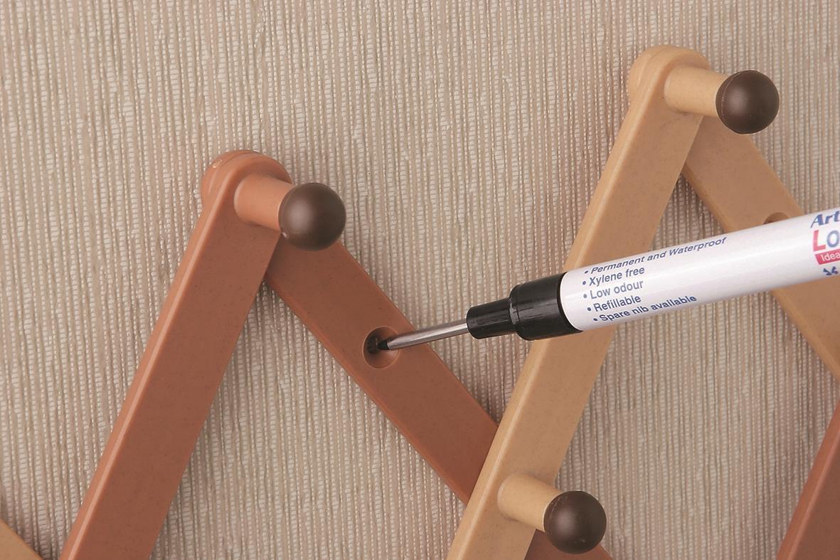 Märkpenna Artline 710 Long Nib Svart 1mm 13090066