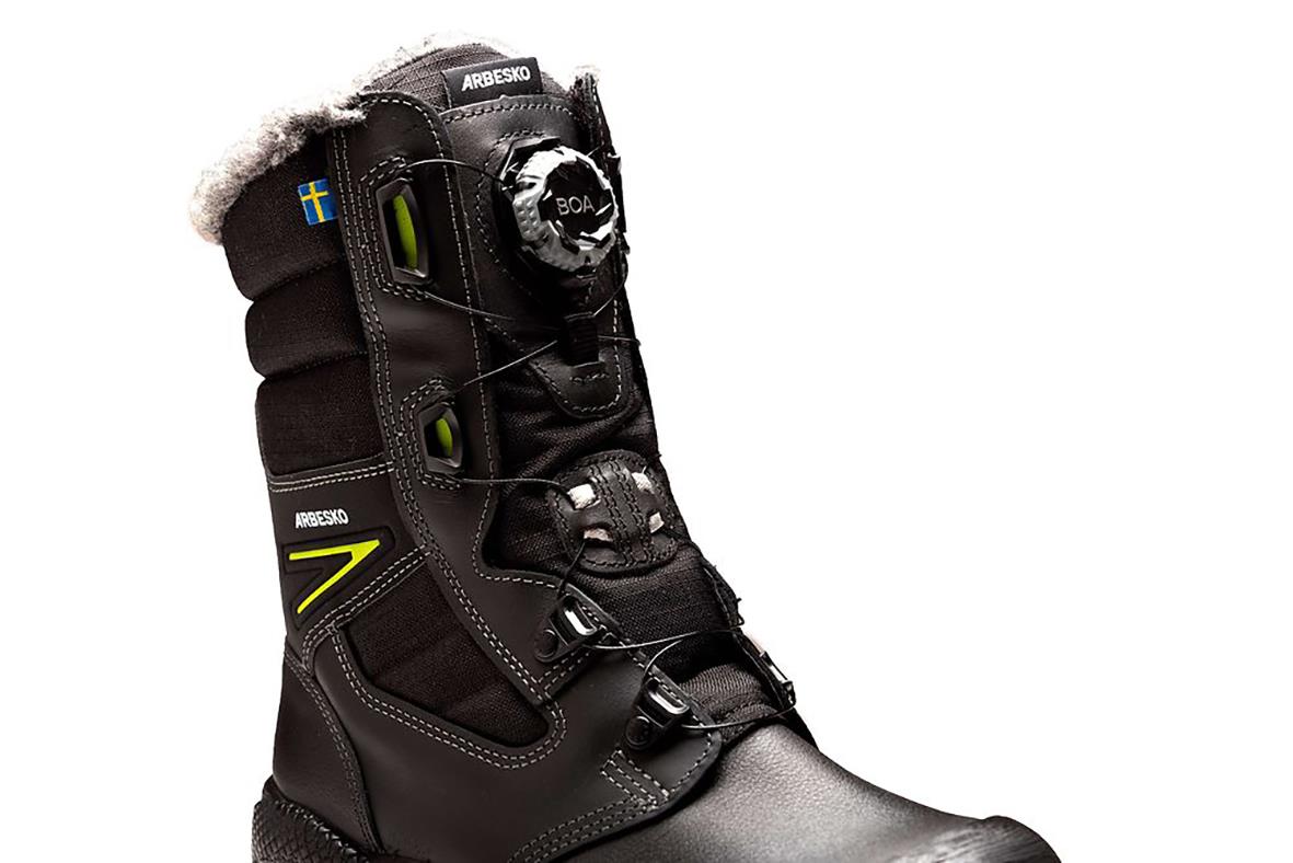 Skyddskänga Arbesko Umeå 979 i svart med snörning och skydd för foten