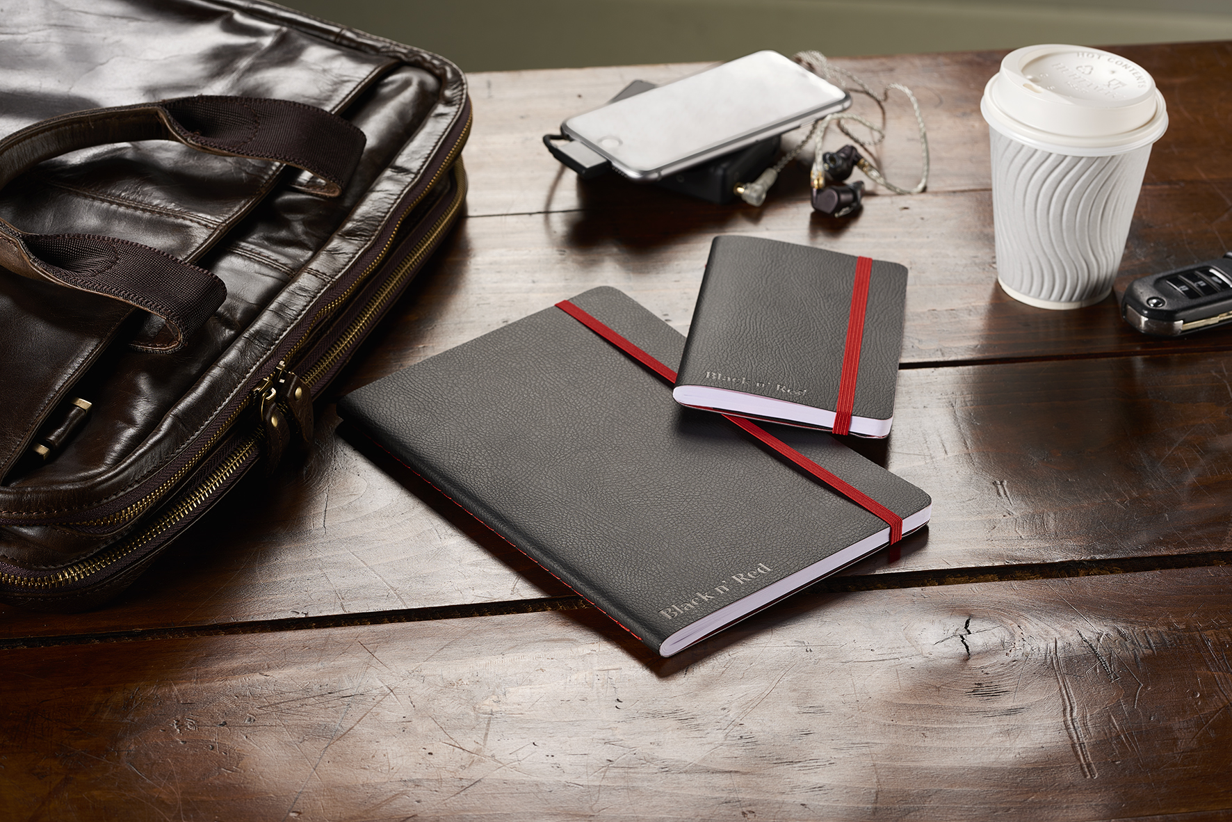 Anteckningsbok Oxford Black n' Red Soft cover B5 10182051_5