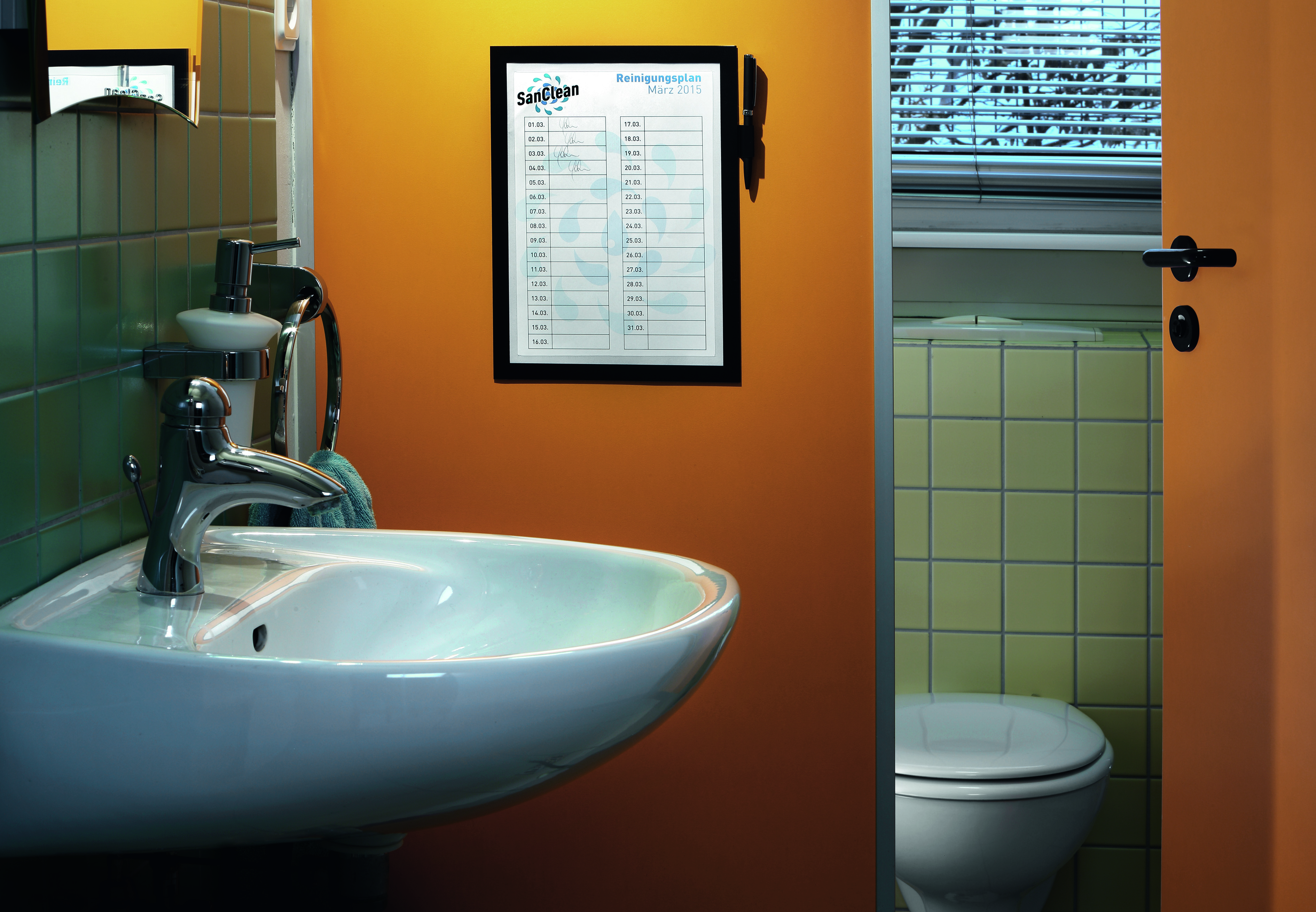 Inforam Durable Note svart A4 11110401_7
